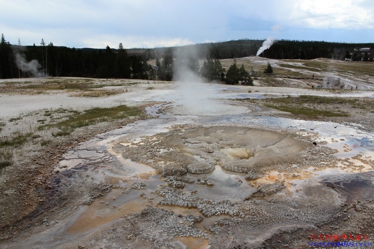 yellowstone 709.JPG